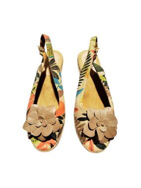 NWOT Women's Softspots Size 7.5 M Open Toe Wedge Floral Sandals